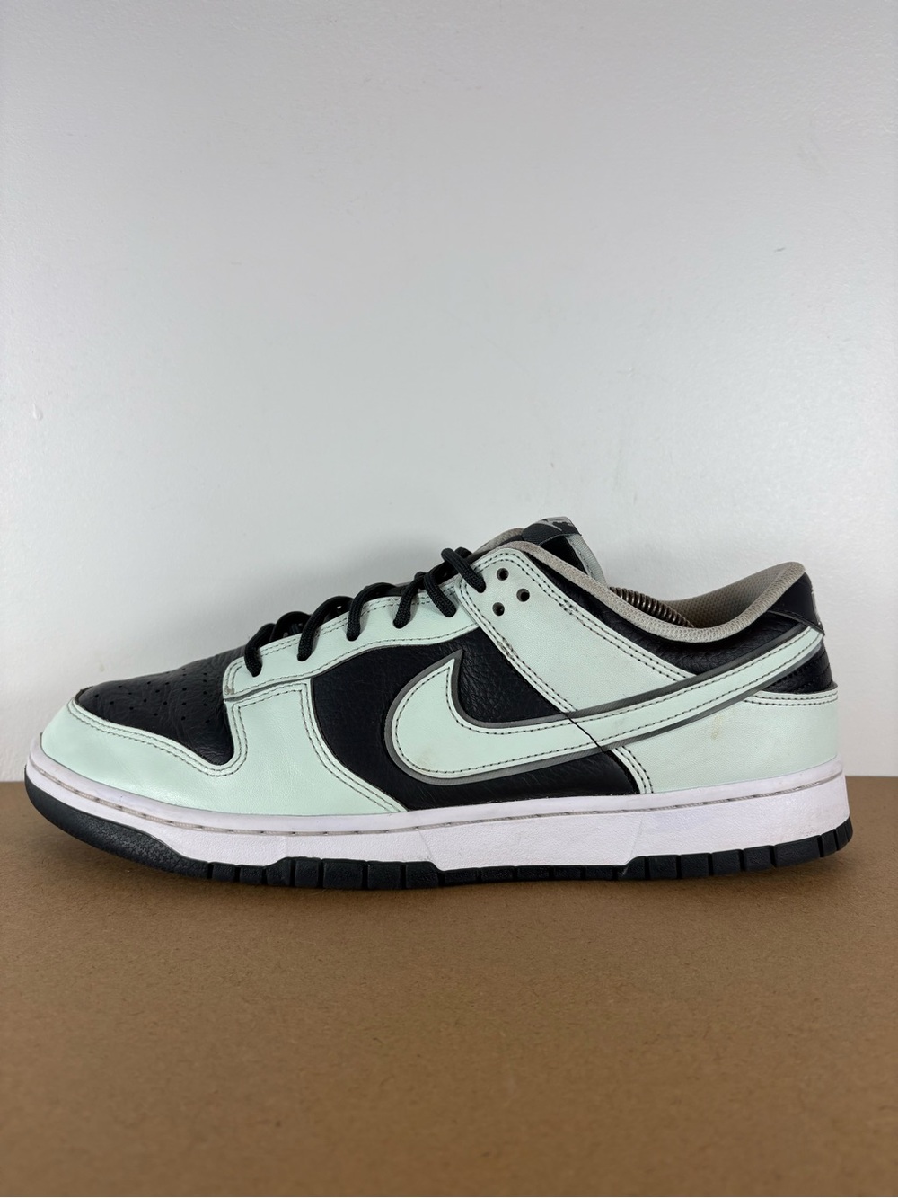 Nike Dunk Low Retro Premium 'Barely Green' Men's Lifestyle Shoes FZ1670-001 sz12 - Picture 5 of 9